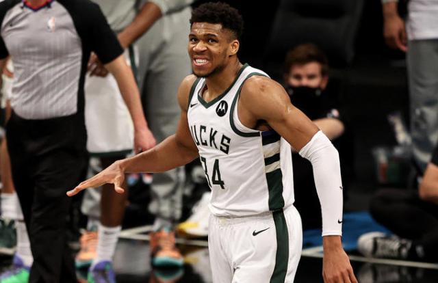 2026世界杯高清赛事直播-字母哥是伟大表演的注脚 更是天王山之战的逃兵